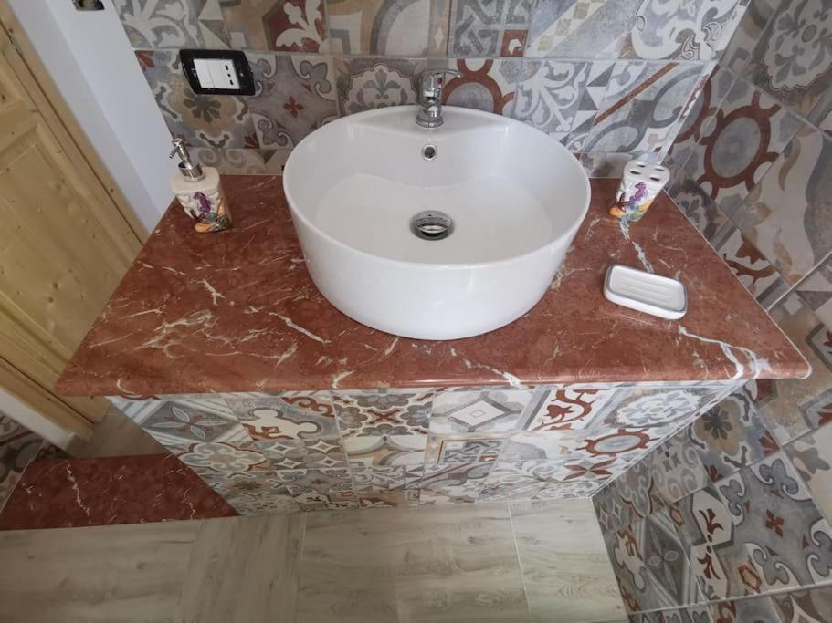 Na Za Rosa Apartment Порто Емпедокле Екстериор снимка